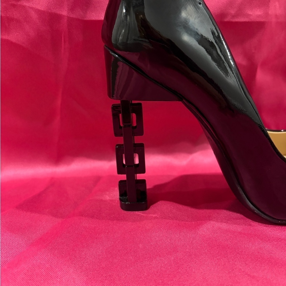 Katy Perry Collections Black Patent Pointed Toe Heels with Sculpted Block Heels - Picture 5 of 8